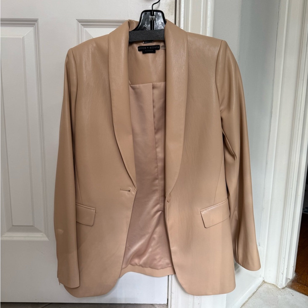 Alice + Olivia faux leather Cream Blazer